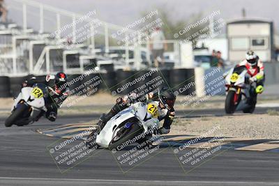 media/Nov-02-2025-CVMA (Sun) [[337aff29ab]]/Race 17-Amateur Supersport Middleweight/